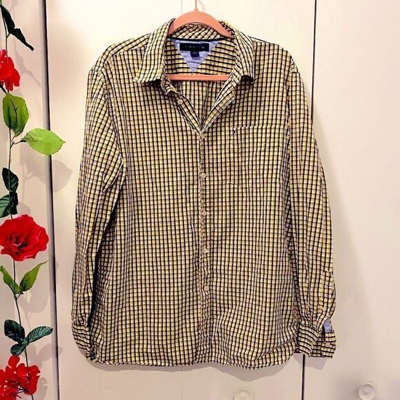 🌷 Tommy Hillfiger🌷Yellow & Navy Blue Plaid Button Down Shirt - Picture 7 of 7